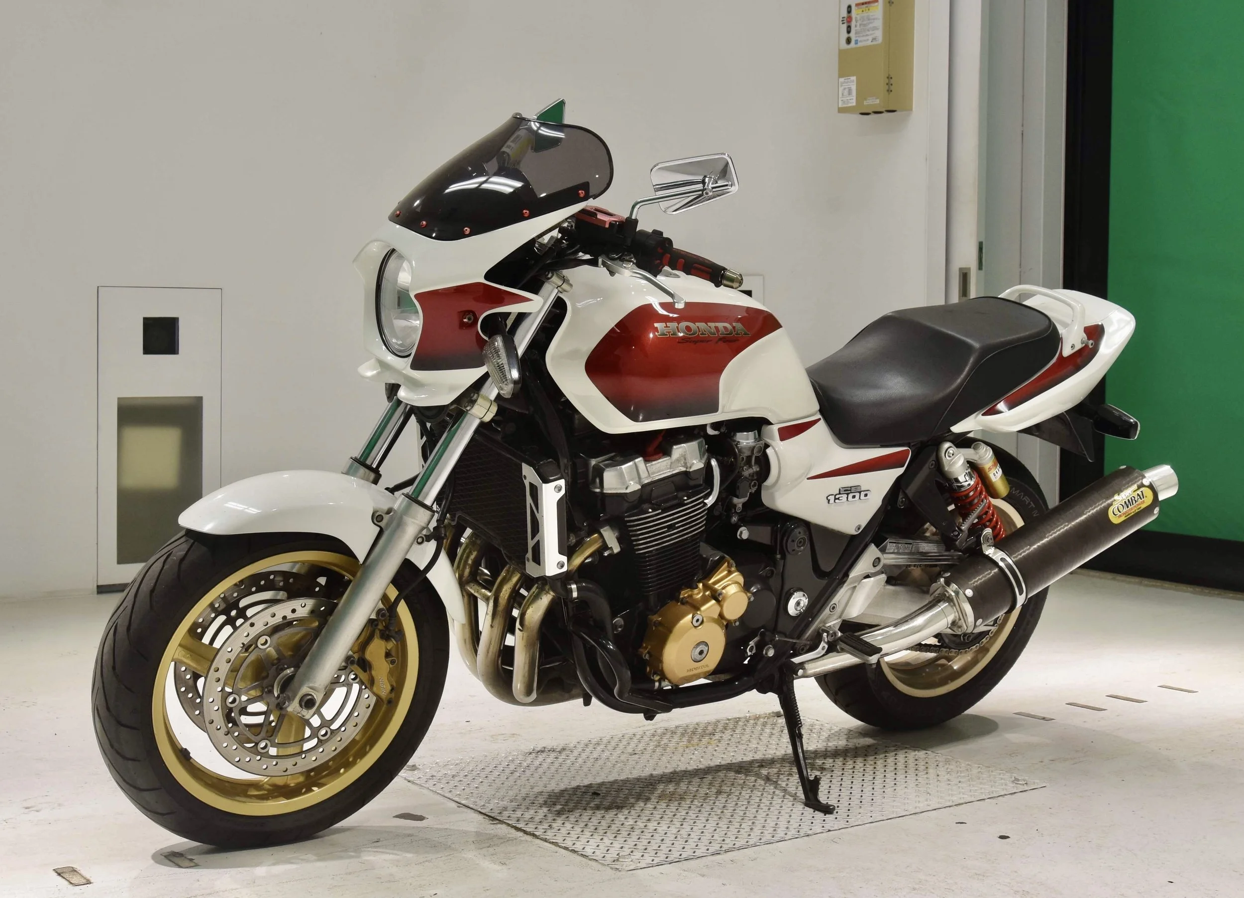 CB1300 リアカウル ホンダ CB1300SF SC40 シートカウル リアカウル テールカウル